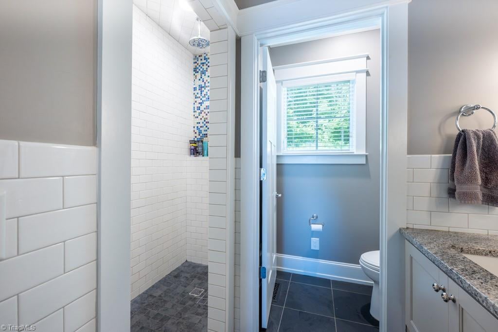 Semora, North Carolina, 27343, United States, 4 Bedrooms Bedrooms, ,4 BathroomsBathrooms,Residential,Active,2009399