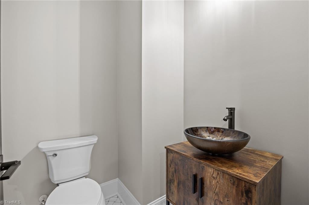 Mebane, North Carolina, 27302, United States, 3 Bedrooms Bedrooms, ,3 BathroomsBathrooms,Residential,Active,1995245