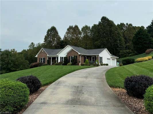 146 BEAUMONT ELM ST, NORTH WILKESBORO, NC 28659, photo 2 of 48