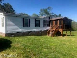 188 E MEADOWS DR, BOOMER, NC 28606 - Image 1