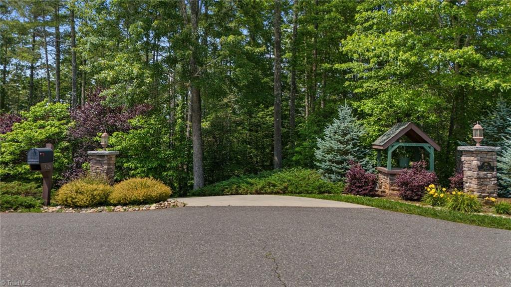 Lenoir, North Carolina, 28645, United States, ,4 BathroomsBathrooms,Residential,Active,1843857