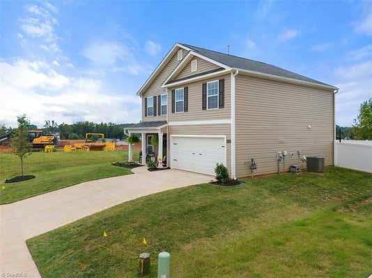 6706 CAPSTONE CT, RURAL HALL, NC 27045, photo 3 of 39