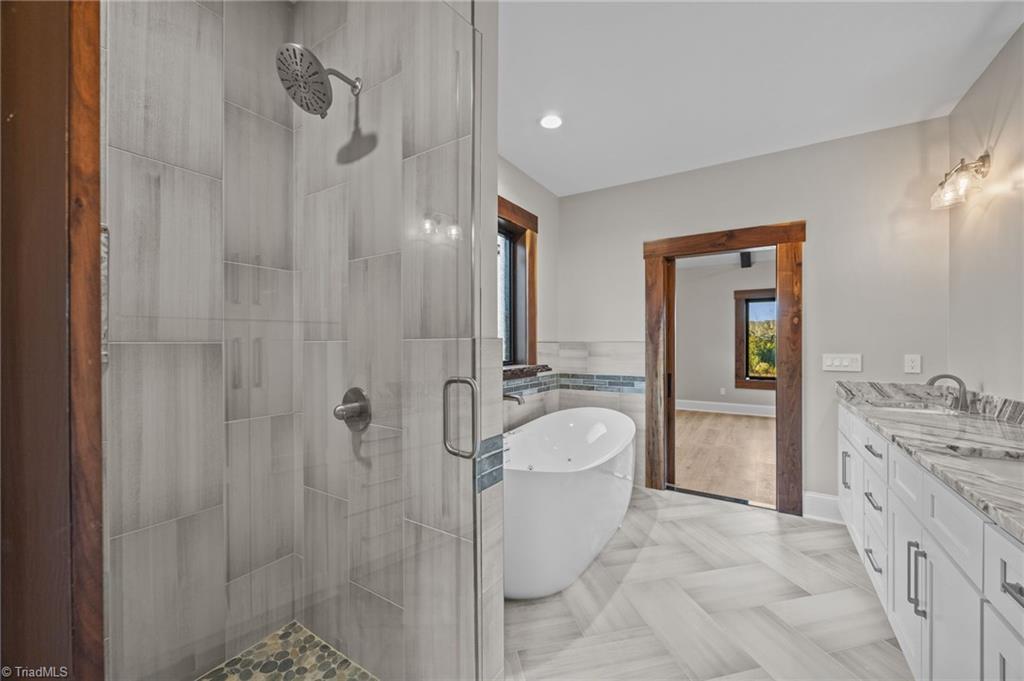 Mebane, North Carolina, 27302, United States, 3 Bedrooms Bedrooms, ,3 BathroomsBathrooms,Residential,Active,1995245