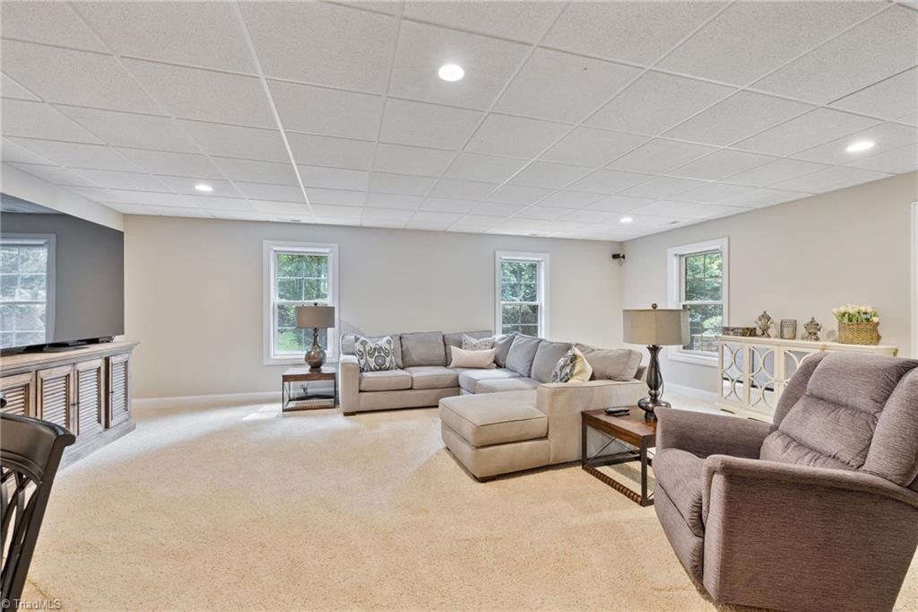 High Point, North Carolina, 27262, United States, 5 Bedrooms Bedrooms, ,5 BathroomsBathrooms,Residential,Active,1945067