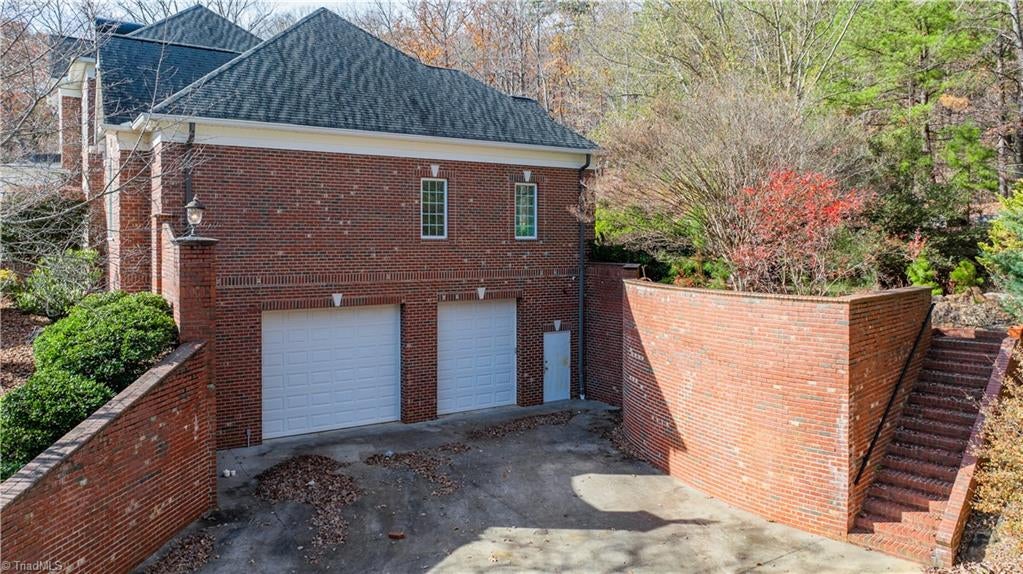 Asheboro, North Carolina, 27205, United States, 4 Bedrooms Bedrooms, ,7 BathroomsBathrooms,Residential,Active,1998563