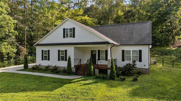 422 BROWN RD, KING, NC 27021 - Image 1