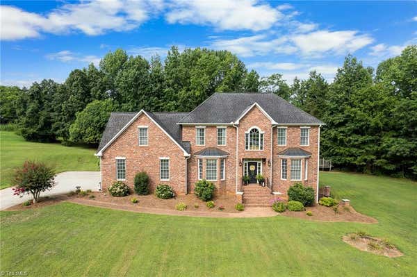 163 VINTAGE CIR, THOMASVILLE, NC 27360 - Image 1