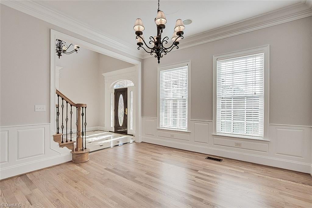 Asheboro, North Carolina, 27205, United States, 4 Bedrooms Bedrooms, ,7 BathroomsBathrooms,Residential,Active,1998563