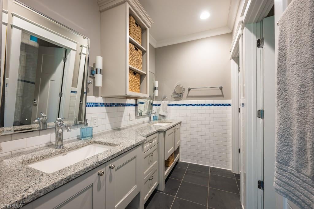 Semora, North Carolina, 27343, United States, 4 Bedrooms Bedrooms, ,4 BathroomsBathrooms,Residential,Active,2009399