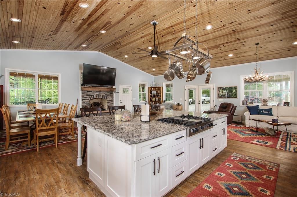 Star, North Carolina, 27356, United States, ,3 BathroomsBathrooms,Residential,Active,1764908