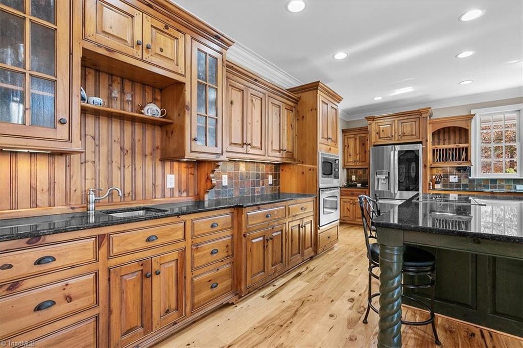 Belews Creek, North Carolina, 27009, United States, 4 Bedrooms Bedrooms, ,5 BathroomsBathrooms,Residential,Active,2006798