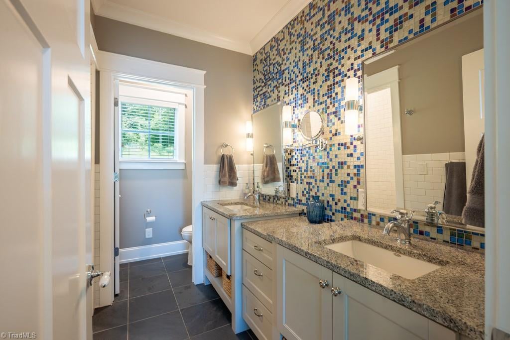 Semora, North Carolina, 27343, United States, 4 Bedrooms Bedrooms, ,4 BathroomsBathrooms,Residential,Active,2009399