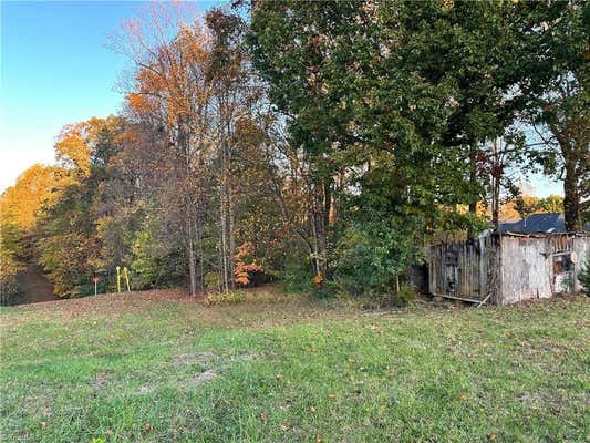 2812 HORSE PEN CREEK RD, GREENSBORO, NC 27410 - Image 1