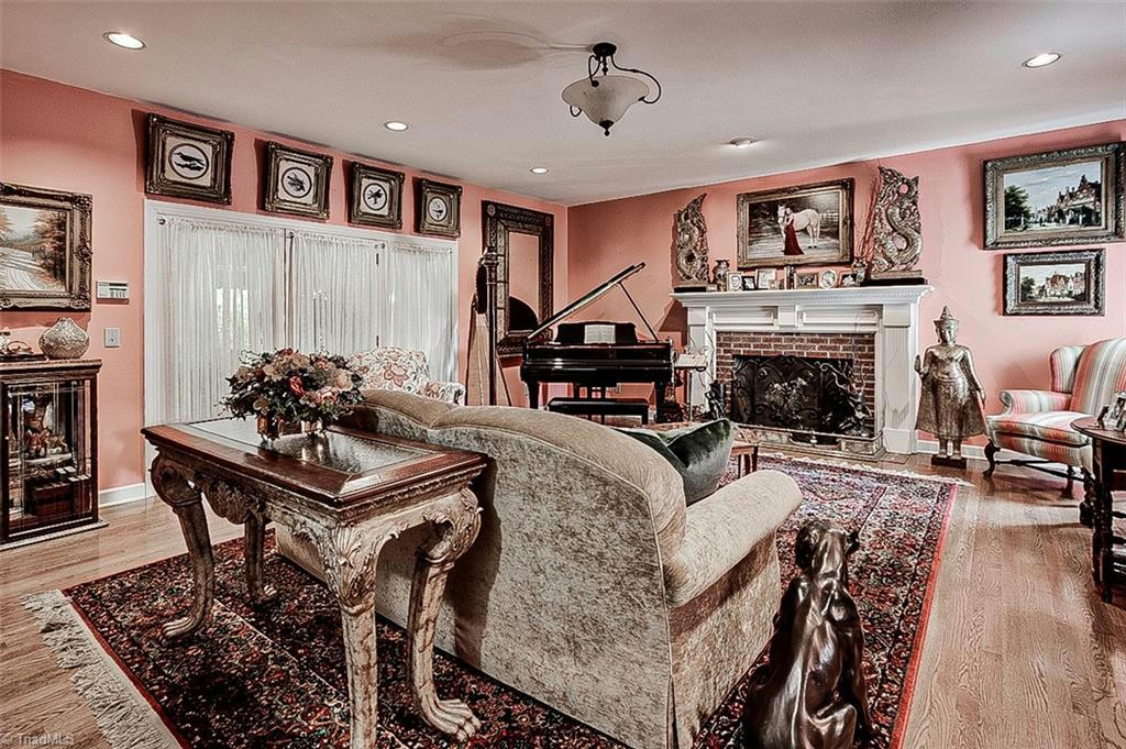 Asheboro, North Carolina, 27205, United States, ,13 BathroomsBathrooms,Residential,Active,1769564