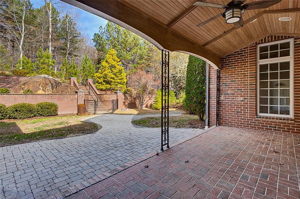 Asheboro, North Carolina, 27205, United States, 4 Bedrooms Bedrooms, ,7 BathroomsBathrooms,Residential,Active,1998563