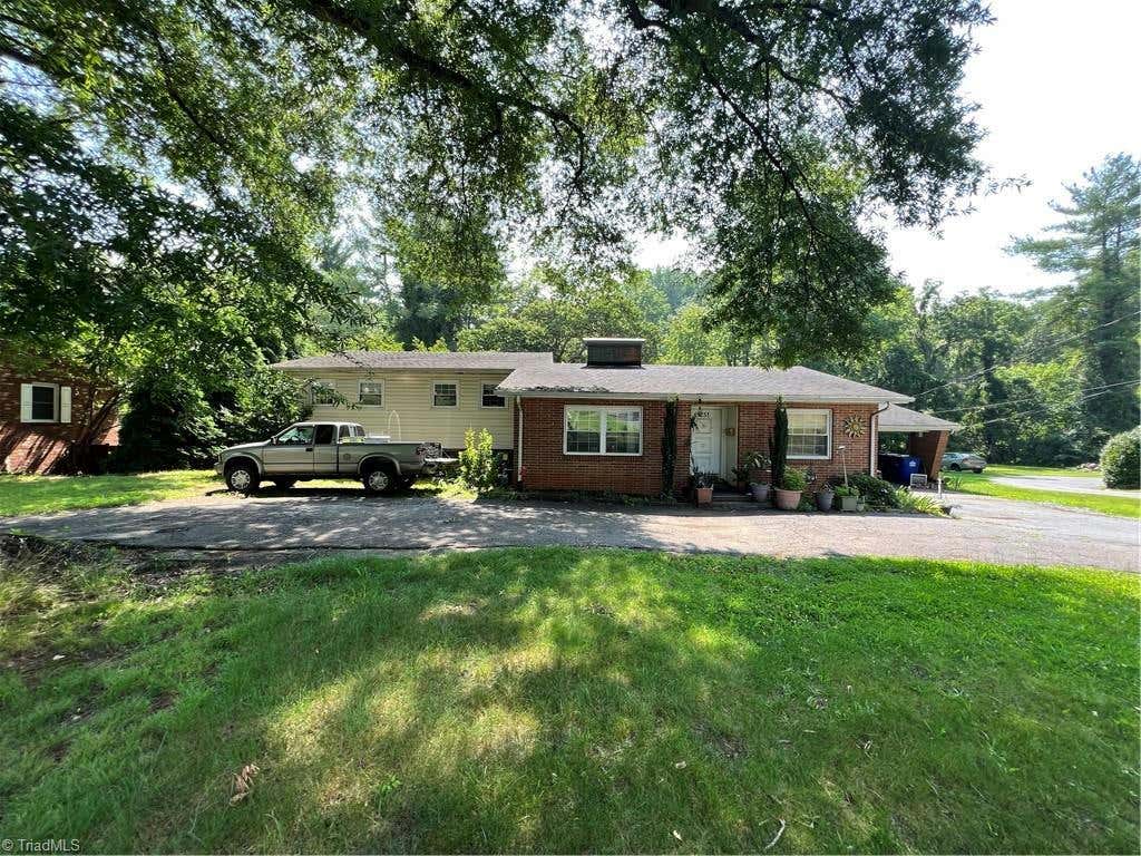 5251 SILAS CREEK PKWY, WINSTON-SALEM, NC 27106, photo 1 of 6