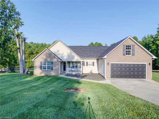 179 SUNDANCE CIR, STATESVILLE, NC 28625 - Image 1