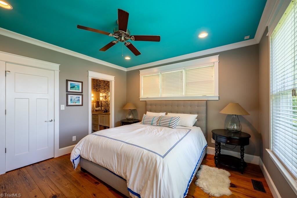 Semora, North Carolina, 27343, United States, 4 Bedrooms Bedrooms, ,4 BathroomsBathrooms,Residential,Active,2009399