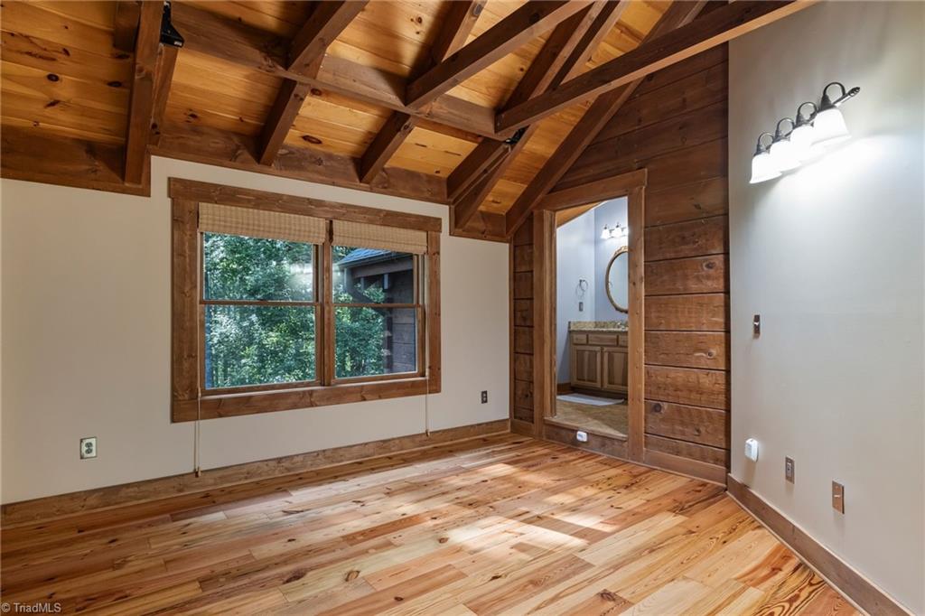 Lenoir, North Carolina, 28645, United States, ,4 BathroomsBathrooms,Residential,Active,1843857