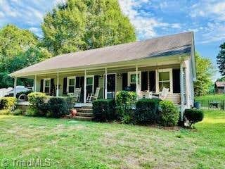 6600 GLENBROOKE DR, PLEASANT GARDEN, NC 27313 - Image 1