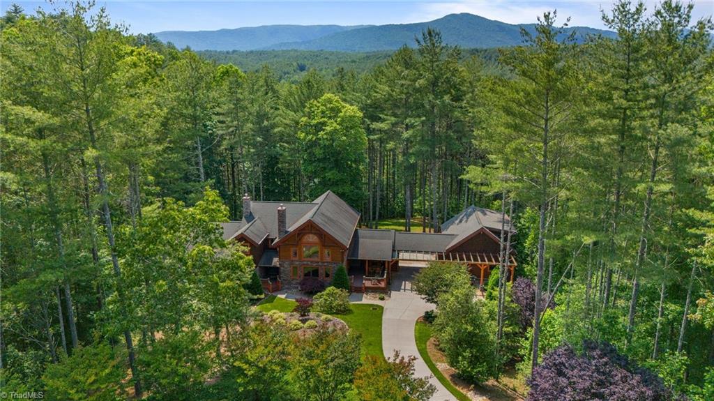 Lenoir, North Carolina, 28645, United States, ,4 BathroomsBathrooms,Residential,Active,1843857