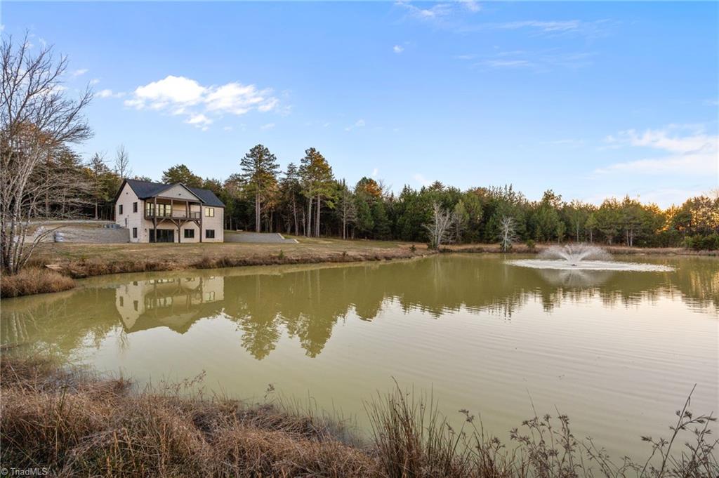 Mebane, North Carolina, 27302, United States, 3 Bedrooms Bedrooms, ,3 BathroomsBathrooms,Residential,Active,1995245