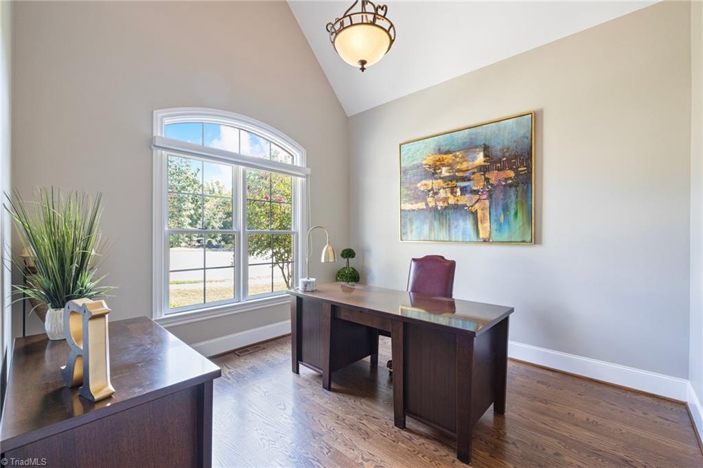 High Point, North Carolina, 27262, United States, 5 Bedrooms Bedrooms, ,5 BathroomsBathrooms,Residential,Active,1945067