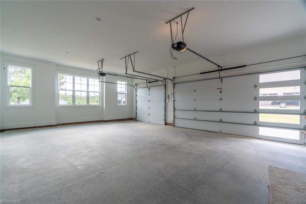 Summerfield, North Carolina, 27358, United States, 4 Bedrooms Bedrooms, ,5 BathroomsBathrooms,Residential,Active,1871930