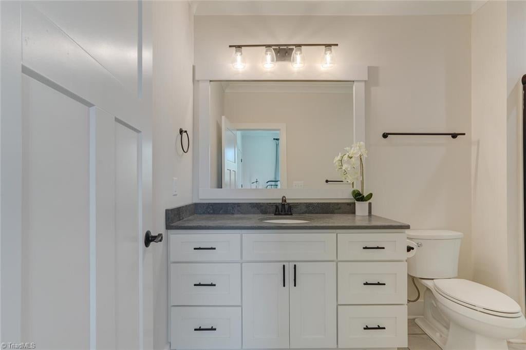 Reidsville, North Carolina, 27320, United States, ,2 BathroomsBathrooms,Residential,Active,1769860