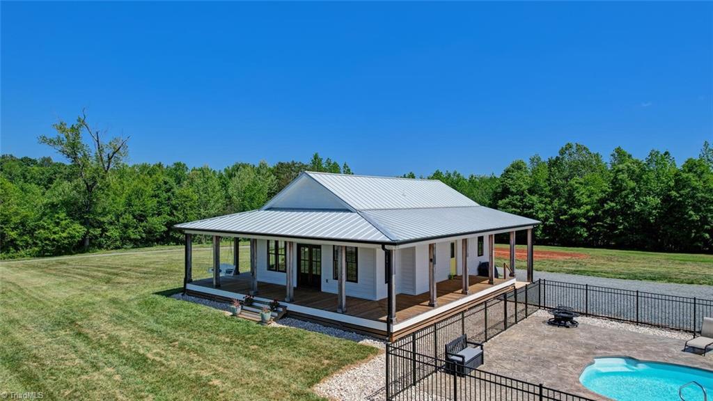 Reidsville, North Carolina, 27320, United States, ,2 BathroomsBathrooms,Residential,Active,1769860