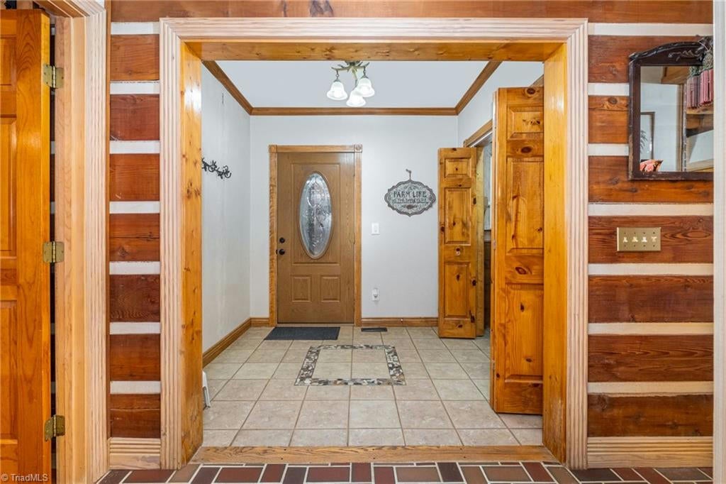 Statesville, North Carolina, 28625, United States, ,8 BathroomsBathrooms,Residential,Active,1769626