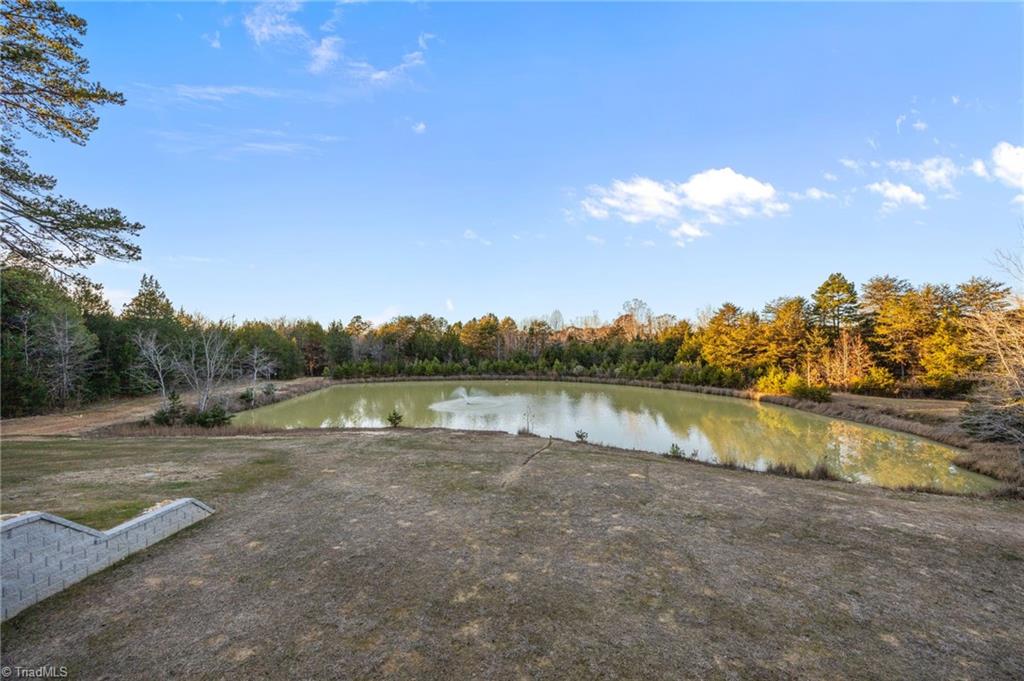 Mebane, North Carolina, 27302, United States, 3 Bedrooms Bedrooms, ,3 BathroomsBathrooms,Residential,Active,1995245