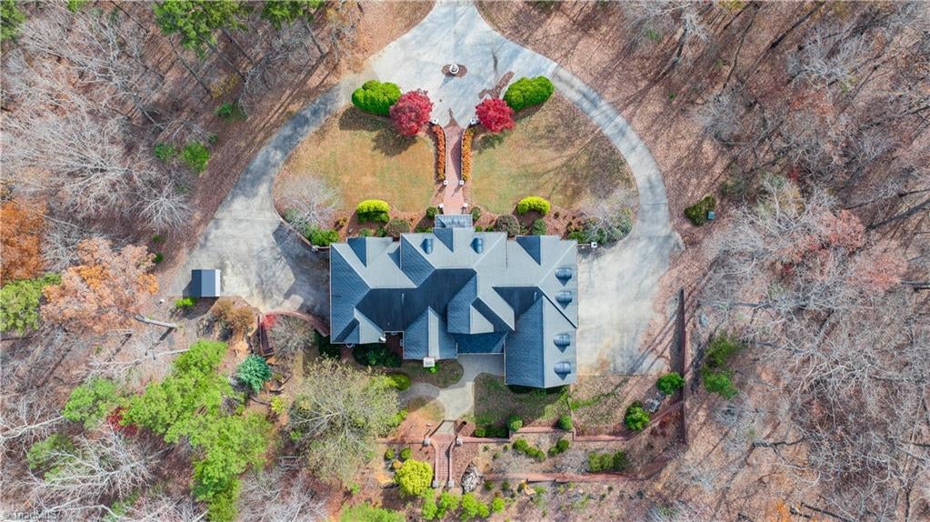 Asheboro, North Carolina, 27205, United States, 4 Bedrooms Bedrooms, ,7 BathroomsBathrooms,Residential,Active,1998563