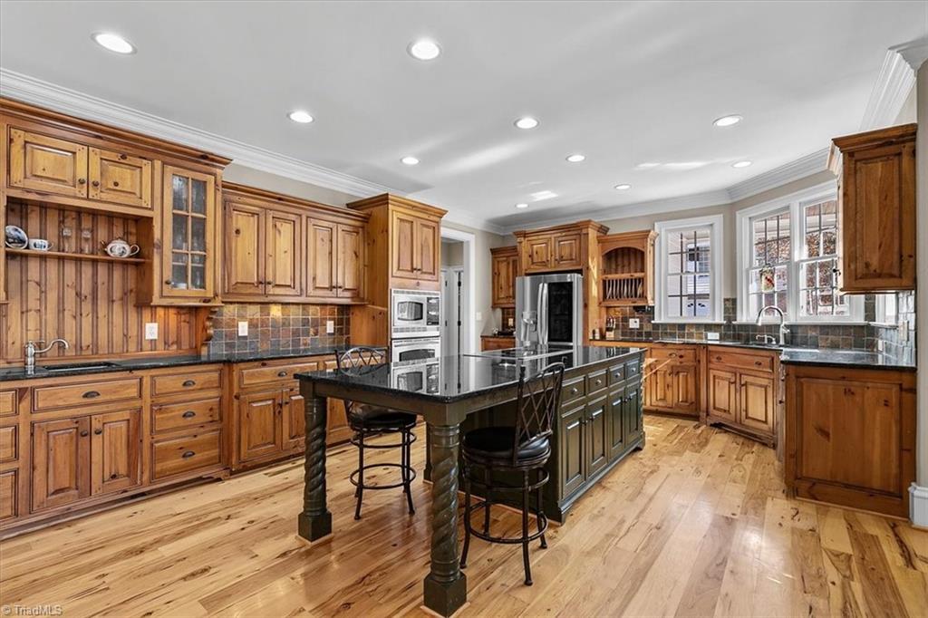 Belews Creek, North Carolina, 27009, United States, 4 Bedrooms Bedrooms, ,5 BathroomsBathrooms,Residential,Active,2006798