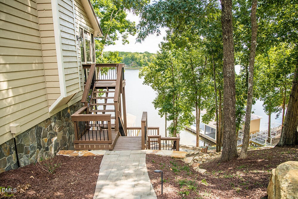 Semora, North Carolina, 27343, United States, 3 Bedrooms Bedrooms, ,2 BathroomsBathrooms,Residential,Active,1964273