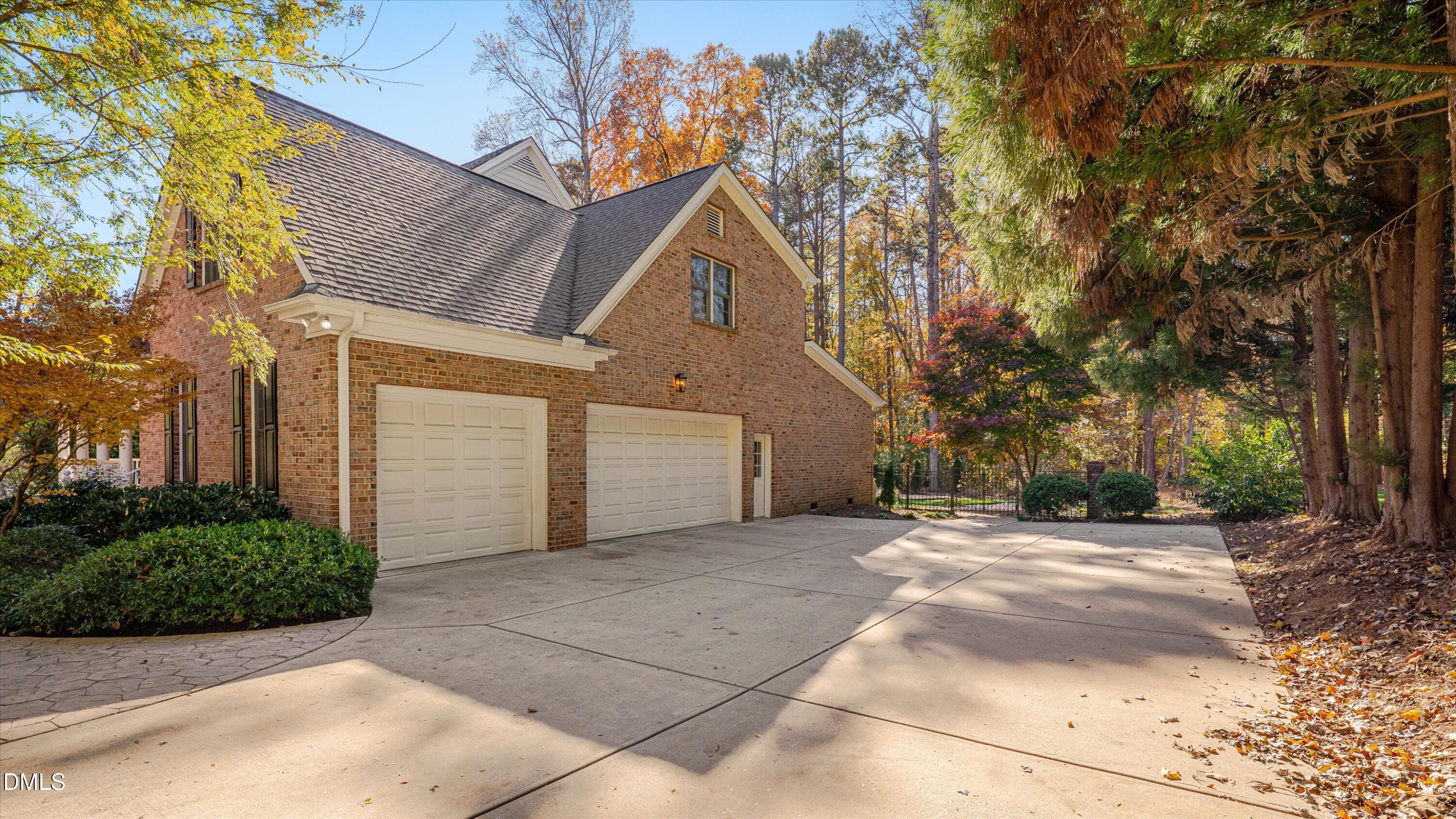 Raleigh, North Carolina, 27613, United States, 4 Bedrooms Bedrooms, ,5 BathroomsBathrooms,Residential,Active,1992299