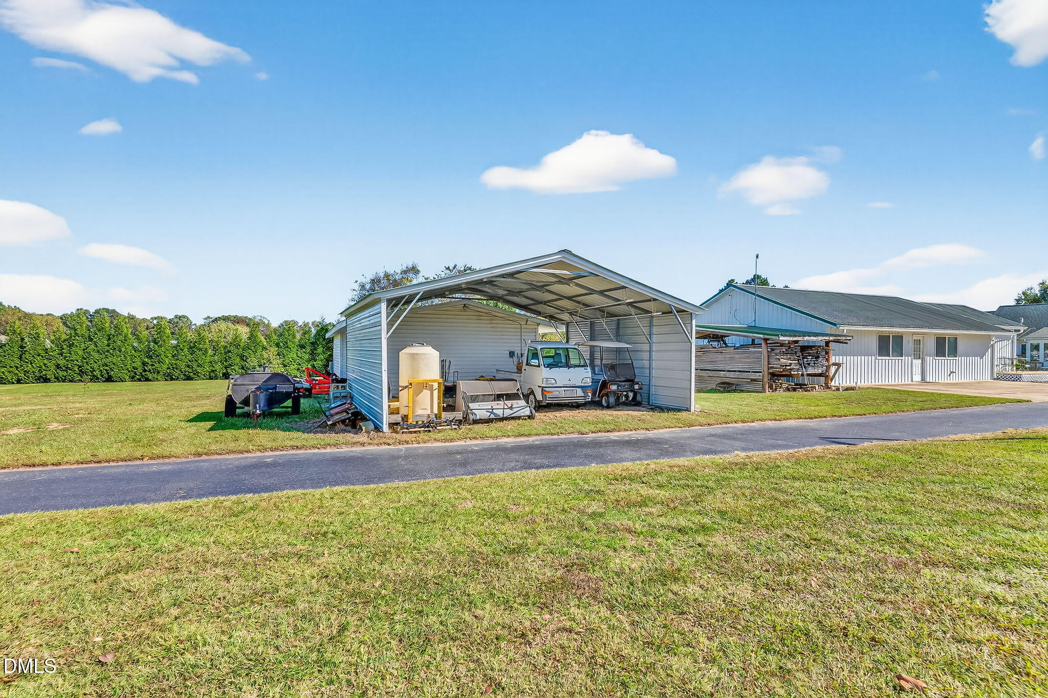 Benson, North Carolina, 27504, United States, 3 Bedrooms Bedrooms, ,2 BathroomsBathrooms,Residential,Active,1971788