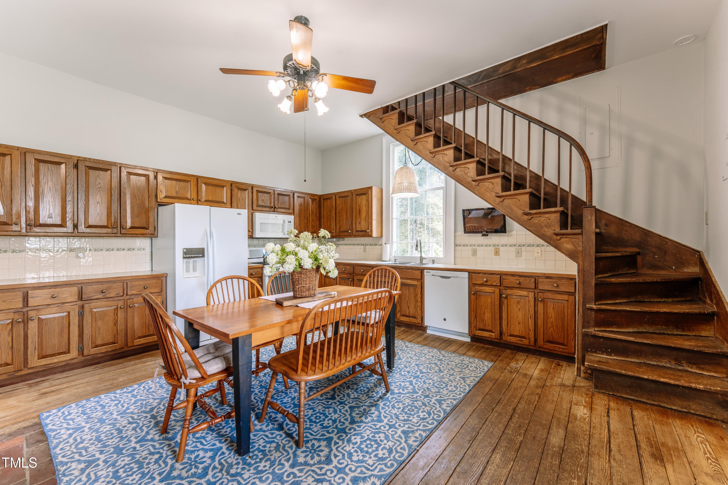 Semora, North Carolina, 27343, United States, 4 Bedrooms Bedrooms, ,2 BathroomsBathrooms,Residential,Active,1929684