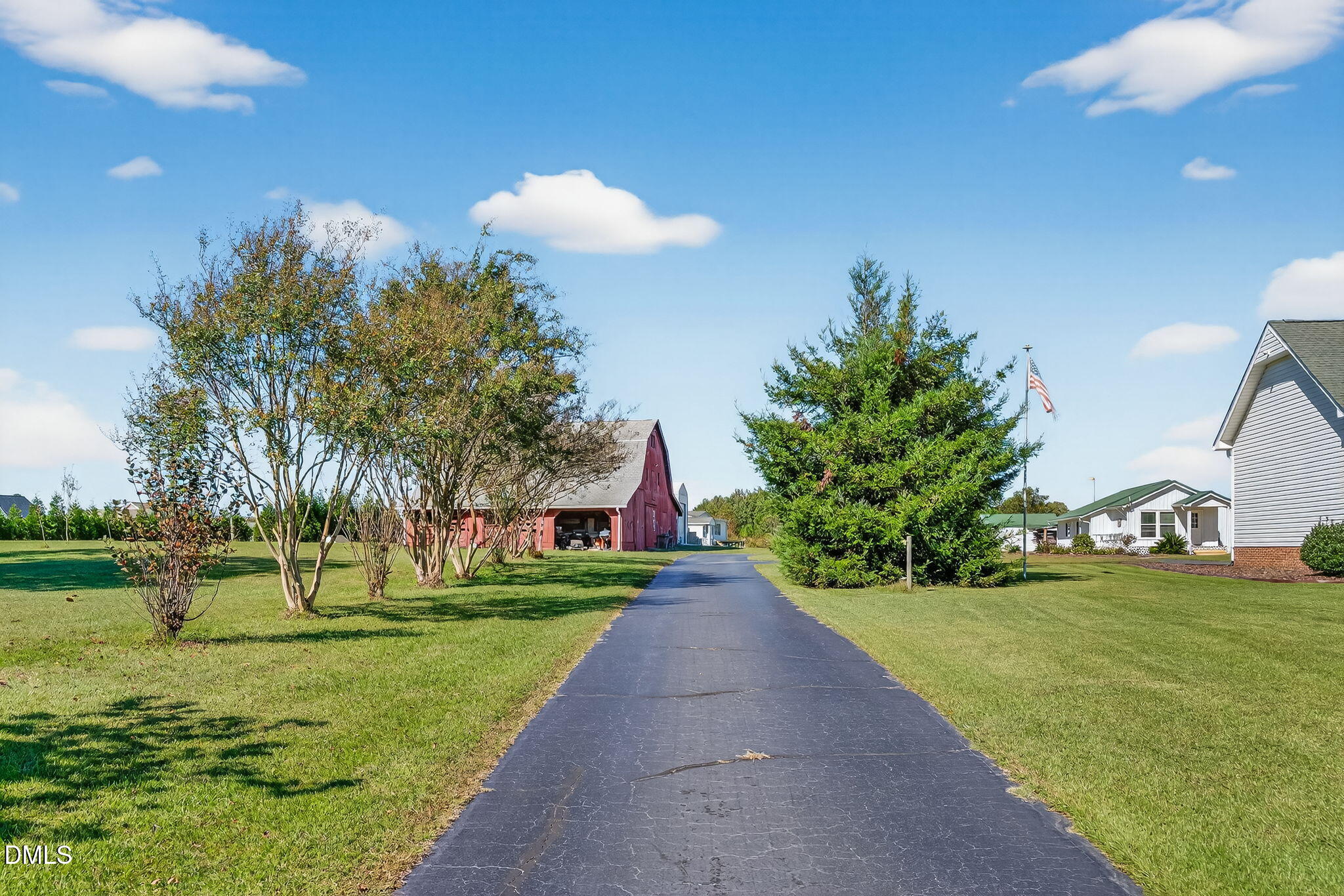 Benson, North Carolina, 27504, United States, 3 Bedrooms Bedrooms, ,2 BathroomsBathrooms,Residential,Active,1971788