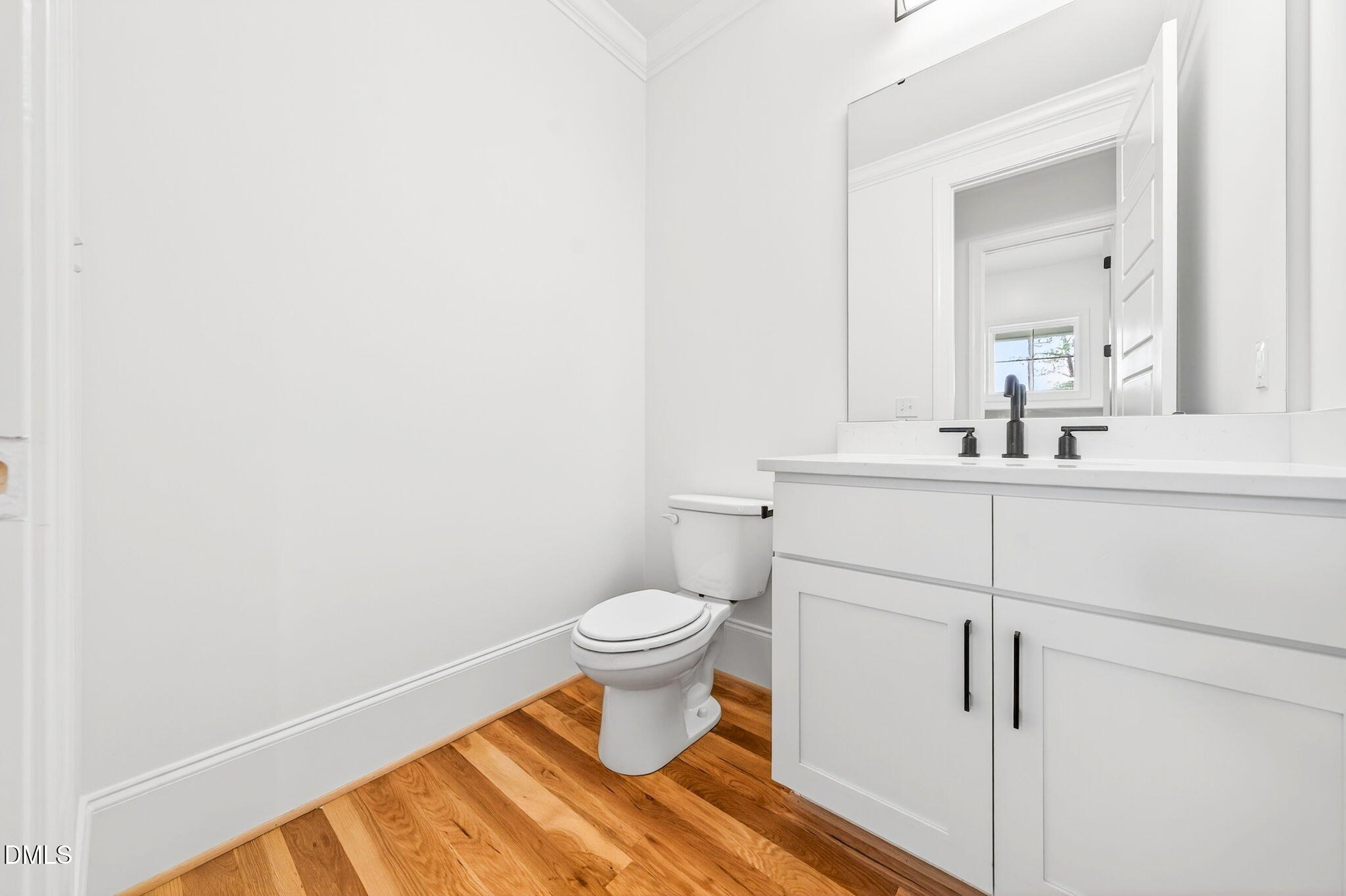 Raleigh, North Carolina, 27606, United States, 4 Bedrooms Bedrooms, ,4 BathroomsBathrooms,Residential,Active,1999172