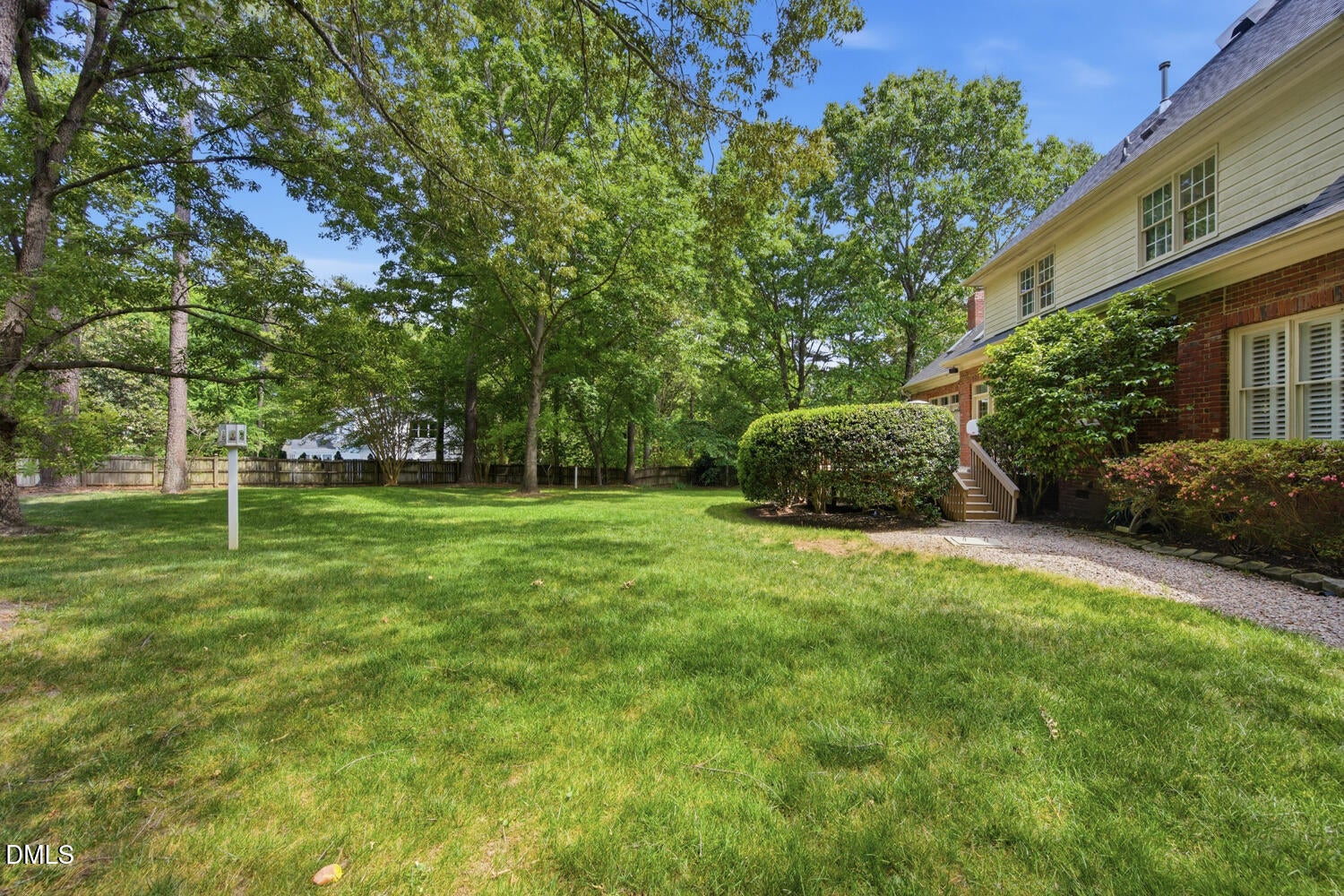 Raleigh, North Carolina, 27615, United States, 4 Bedrooms Bedrooms, ,4 BathroomsBathrooms,Residential,Pending,2044559