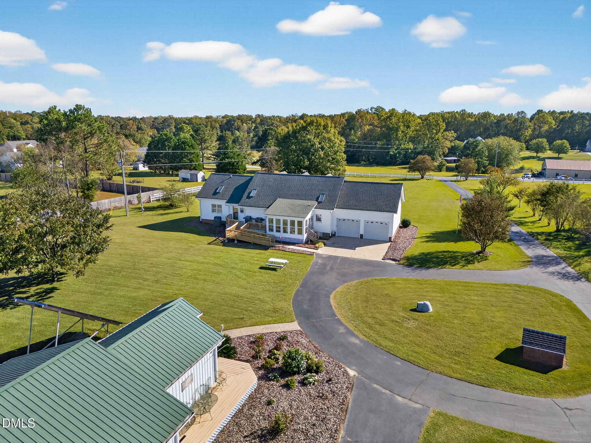 Benson, North Carolina, 27504, United States, 3 Bedrooms Bedrooms, ,2 BathroomsBathrooms,Residential,Active,1971788