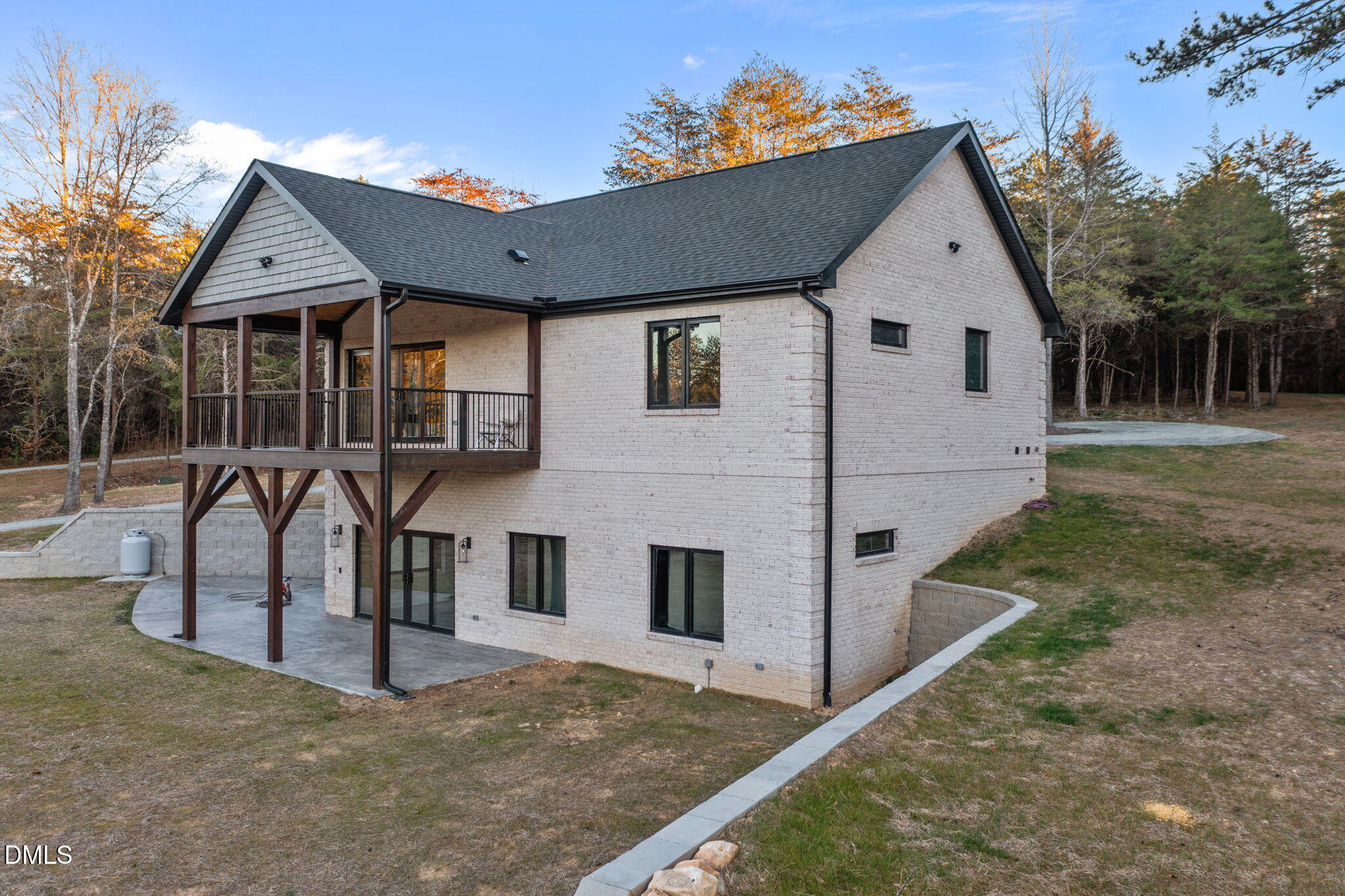 Mebane, North Carolina, 27302, United States, 3 Bedrooms Bedrooms, ,3 BathroomsBathrooms,Residential,Active,1996254