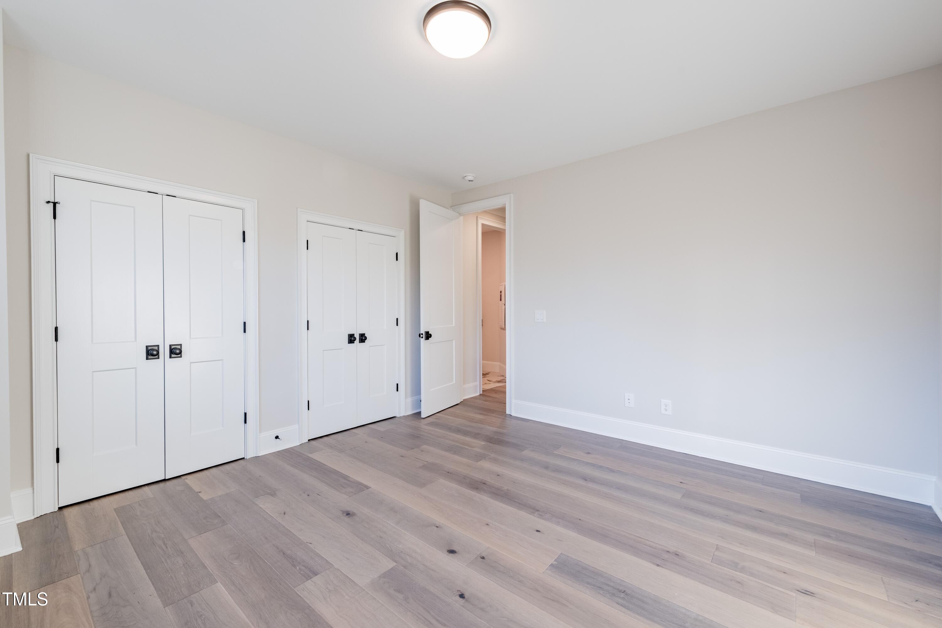 Raleigh, North Carolina, 27606, United States, 5 Bedrooms Bedrooms, ,5 BathroomsBathrooms,Residential,Active,1798021