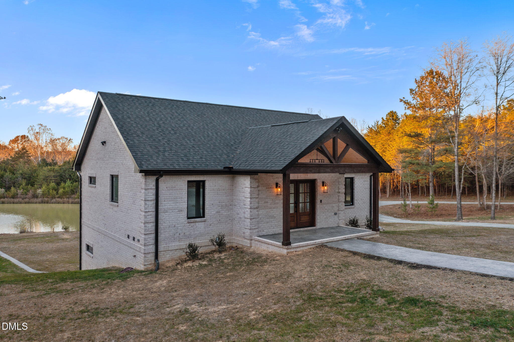 Mebane, North Carolina, 27302, United States, 3 Bedrooms Bedrooms, ,3 BathroomsBathrooms,Residential,Active,1996254