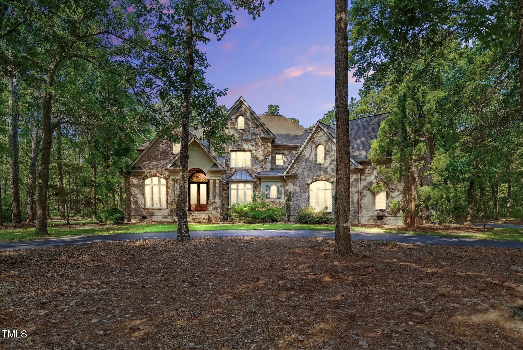 Goldsboro, North Carolina, 27534, United States, 4 Bedrooms Bedrooms, ,5 BathroomsBathrooms,Residential,Active,1877763