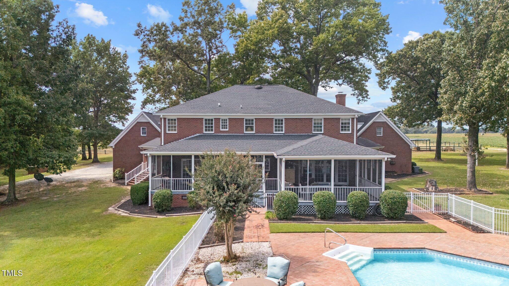 Dunn, North Carolina, 28334, United States, 6 Bedrooms Bedrooms, ,5 BathroomsBathrooms,Residential,Active,1883874