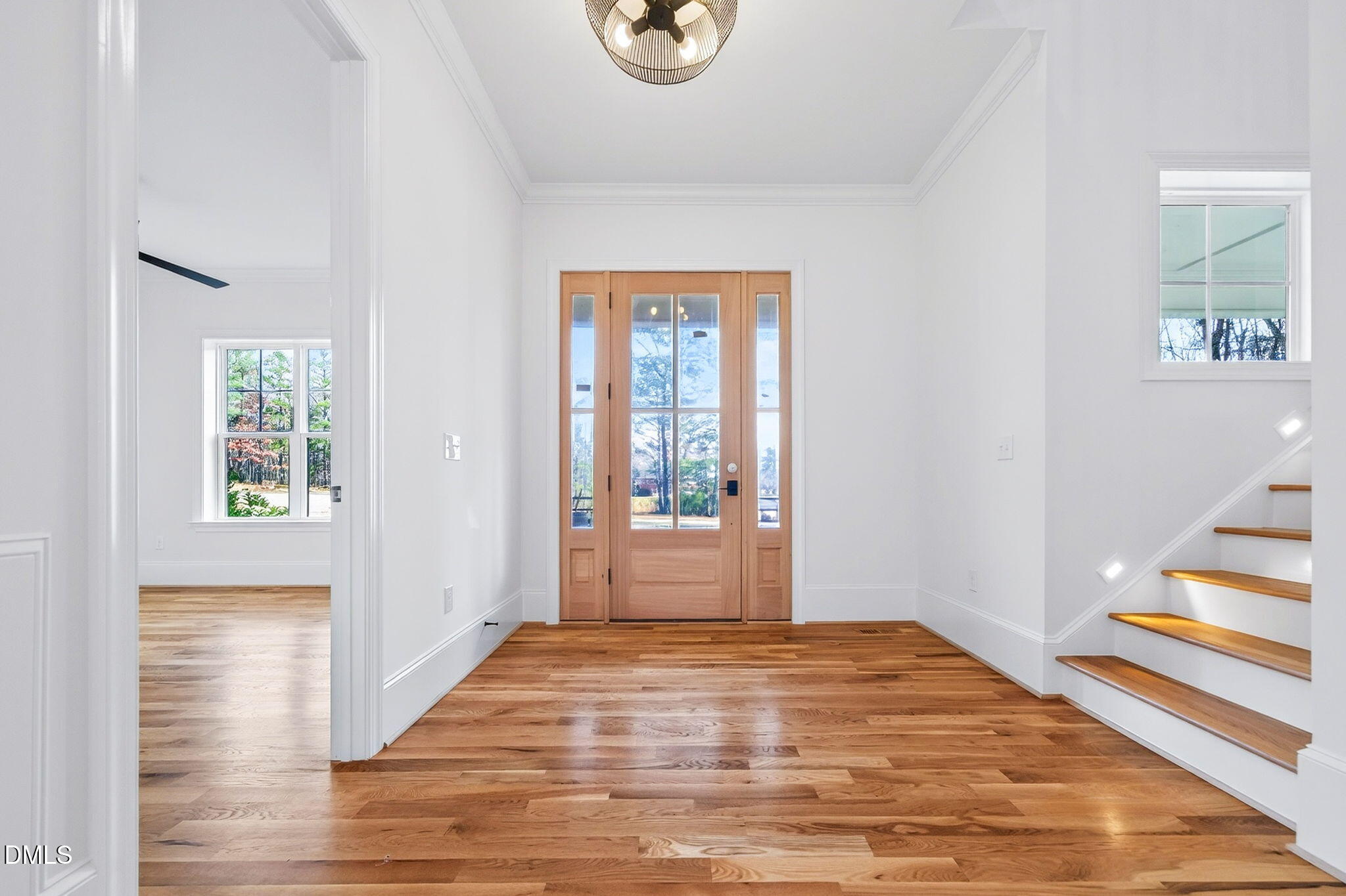 Raleigh, North Carolina, 27606, United States, 4 Bedrooms Bedrooms, ,4 BathroomsBathrooms,Residential,Active,1999172