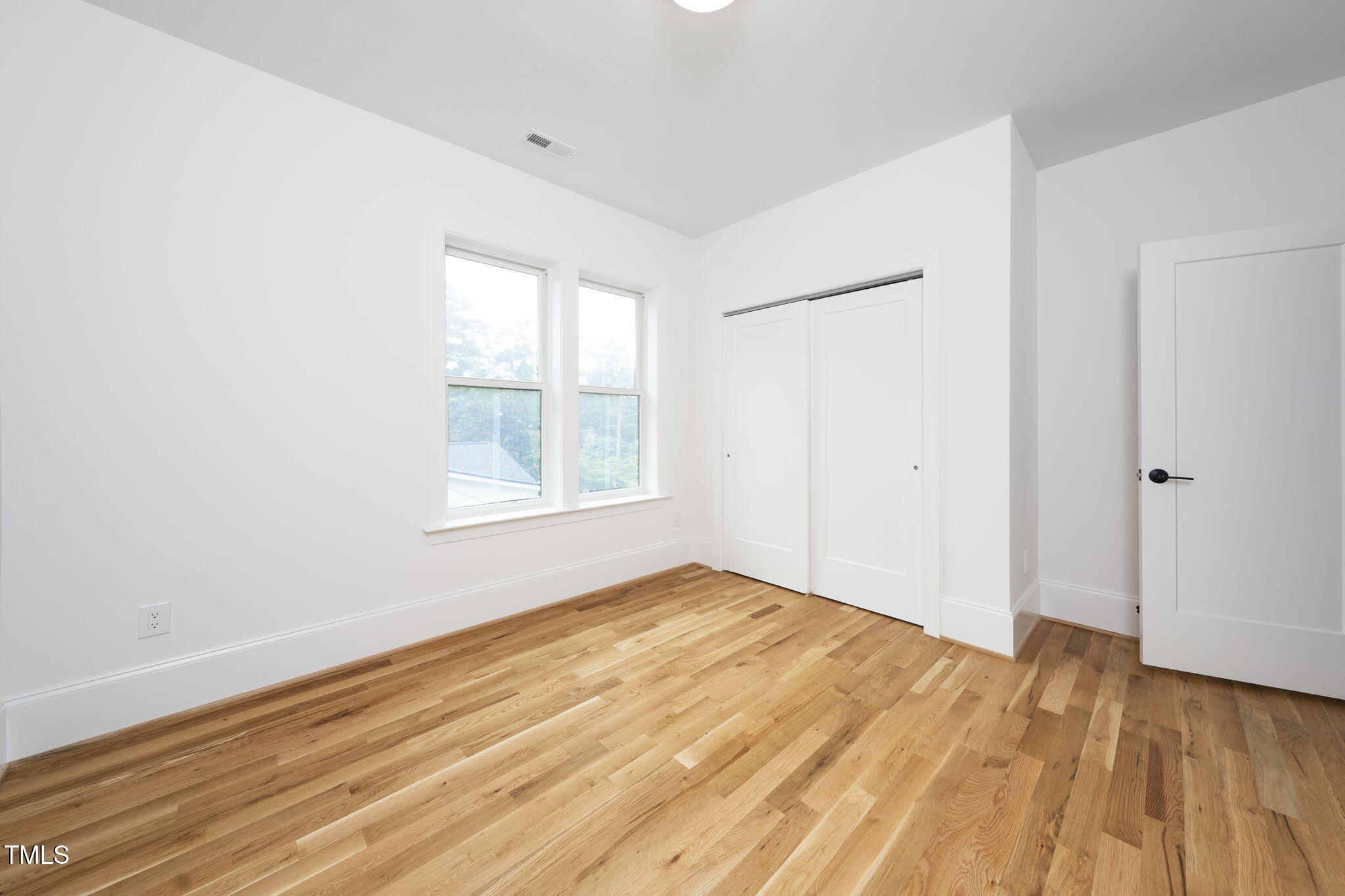 Raleigh, North Carolina, 27607, United States, 4 Bedrooms Bedrooms, ,4 BathroomsBathrooms,Residential,Active,1927678
