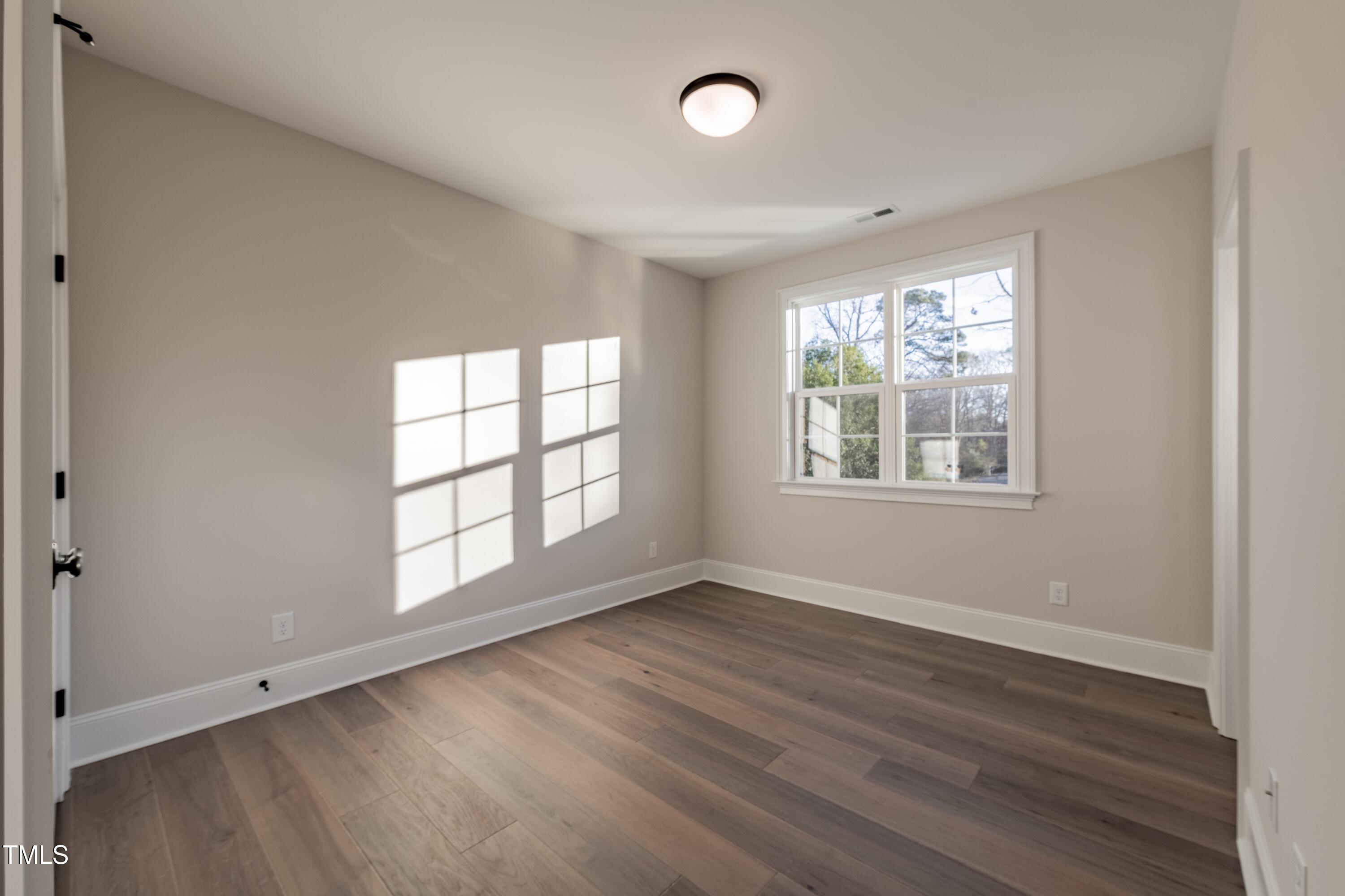 Raleigh, North Carolina, 27606, United States, 5 Bedrooms Bedrooms, ,5 BathroomsBathrooms,Residential,Active,1798021